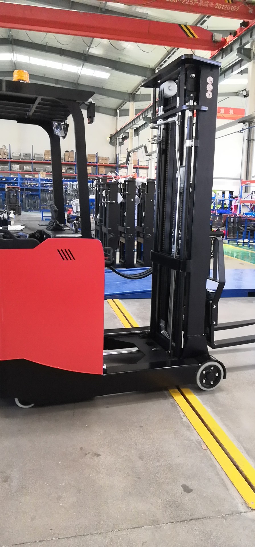 4000 LB Electric Stand Up Reach Truck CQD-15